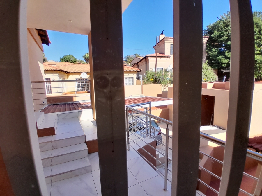 3 Bedroom Property for Sale in Safari Gardens North West